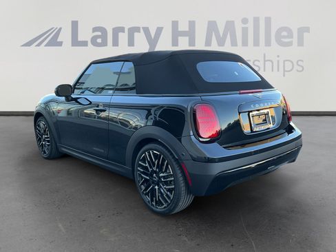 Used 2025 MINI Cooper S image 3