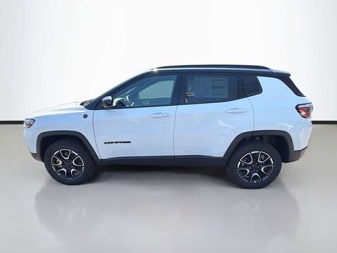 New 2026 Jeep Compass Trailhawk AWD/4WD image 9
