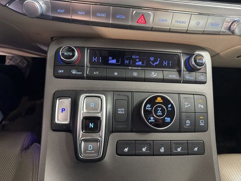 Used 2021 Hyundai Palisade Calligraphy image 28