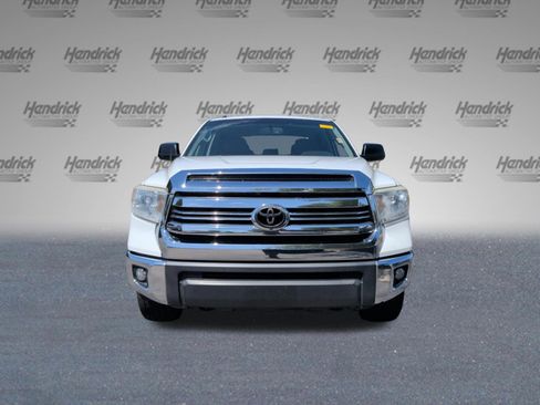 Used 2016 Toyota Tundra SR5 w/ SR5 Upgrade Package AWD/4WD image 5
