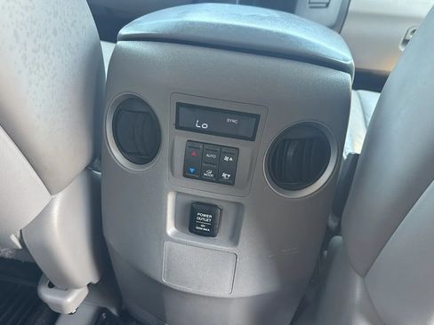 Used 2011 Honda Pilot EX-L image 27