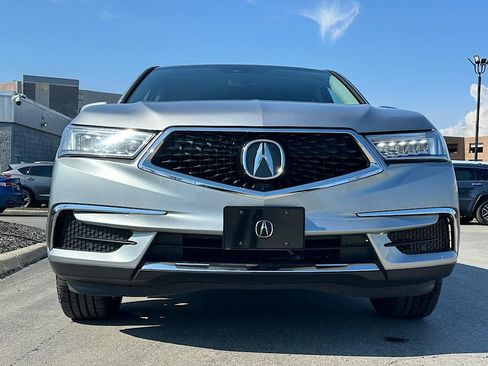 Used 2017 Acura MDX SH-AWD w/ Technology Package image 2