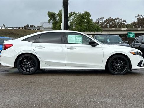 Certified 2022 Honda Civic Sport image 4