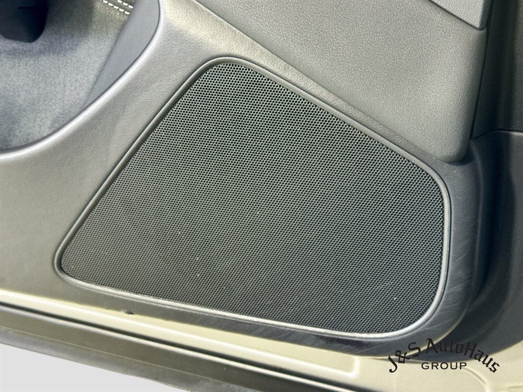 Used 2019 Lexus LS 500h w/ Interior Upgrade Package RWD image 25