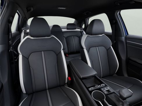 New 2026 Kia K5 GT-Line FWD image 11