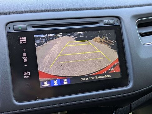 Used 2017 Honda HR-V EX image 21