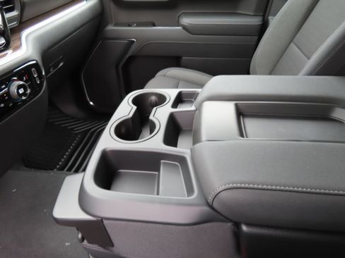 New 2026 Chevrolet Silverado 1500 LT AWD/4WD image 6