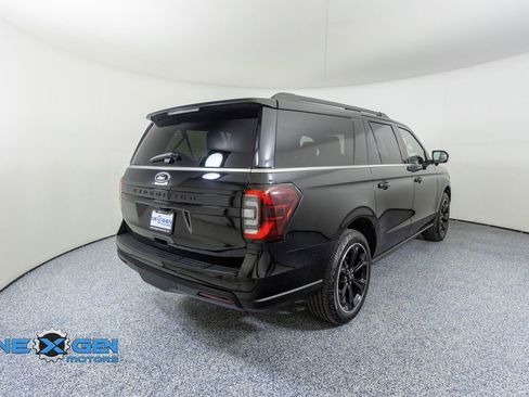 Used 2022 Ford Expedition Max Limited AWD/4WD image 7