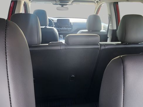 Used 2022 Nissan Pathfinder SL image 11