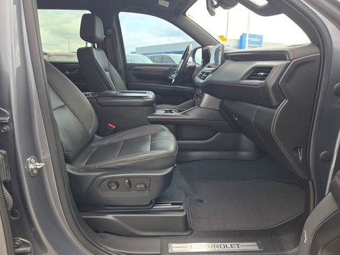 Used 2022 Chevrolet Tahoe RST w/ Luxury Package image 24