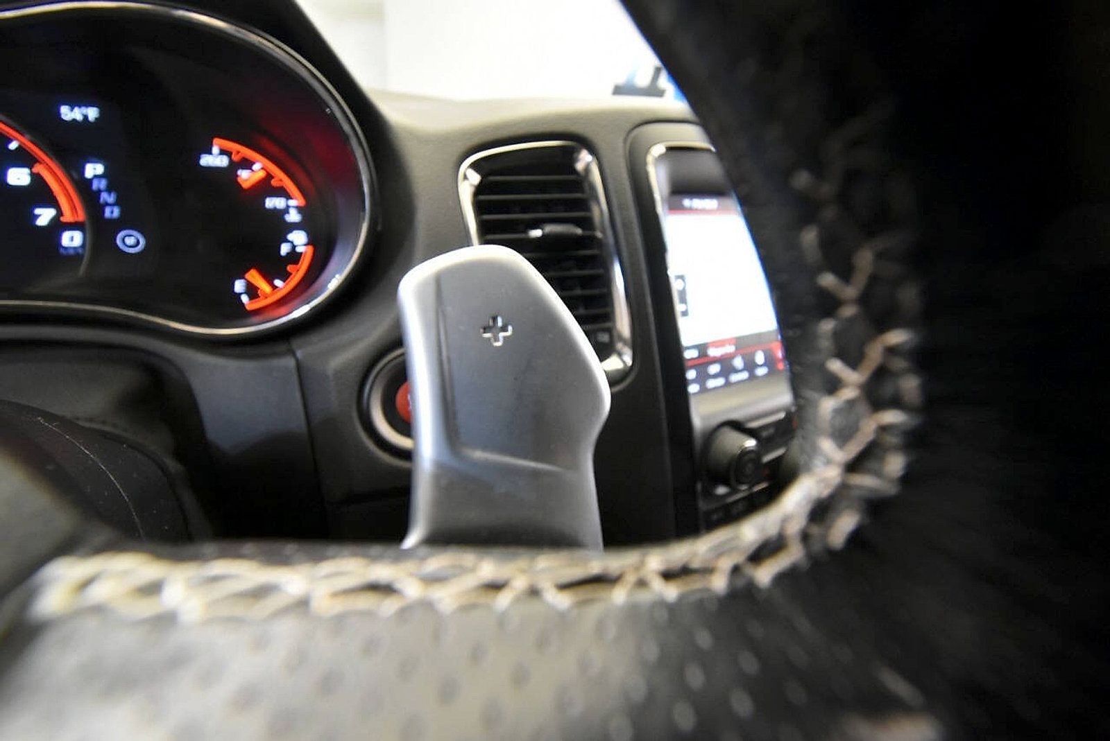 Used 2019 Dodge Durango SRT AWD/4WD image 38