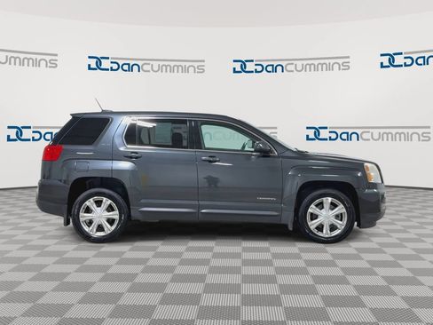 Used 2017 GMC Terrain SLE FWD image 9