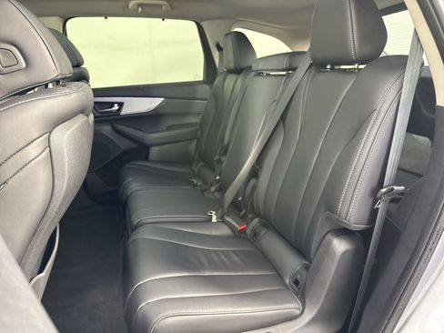 Used 2024 Acura MDX w/ Technology Package AWD/4WD image 24