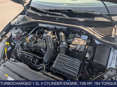 Certified 2024 Volkswagen Jetta SE FWD image 32