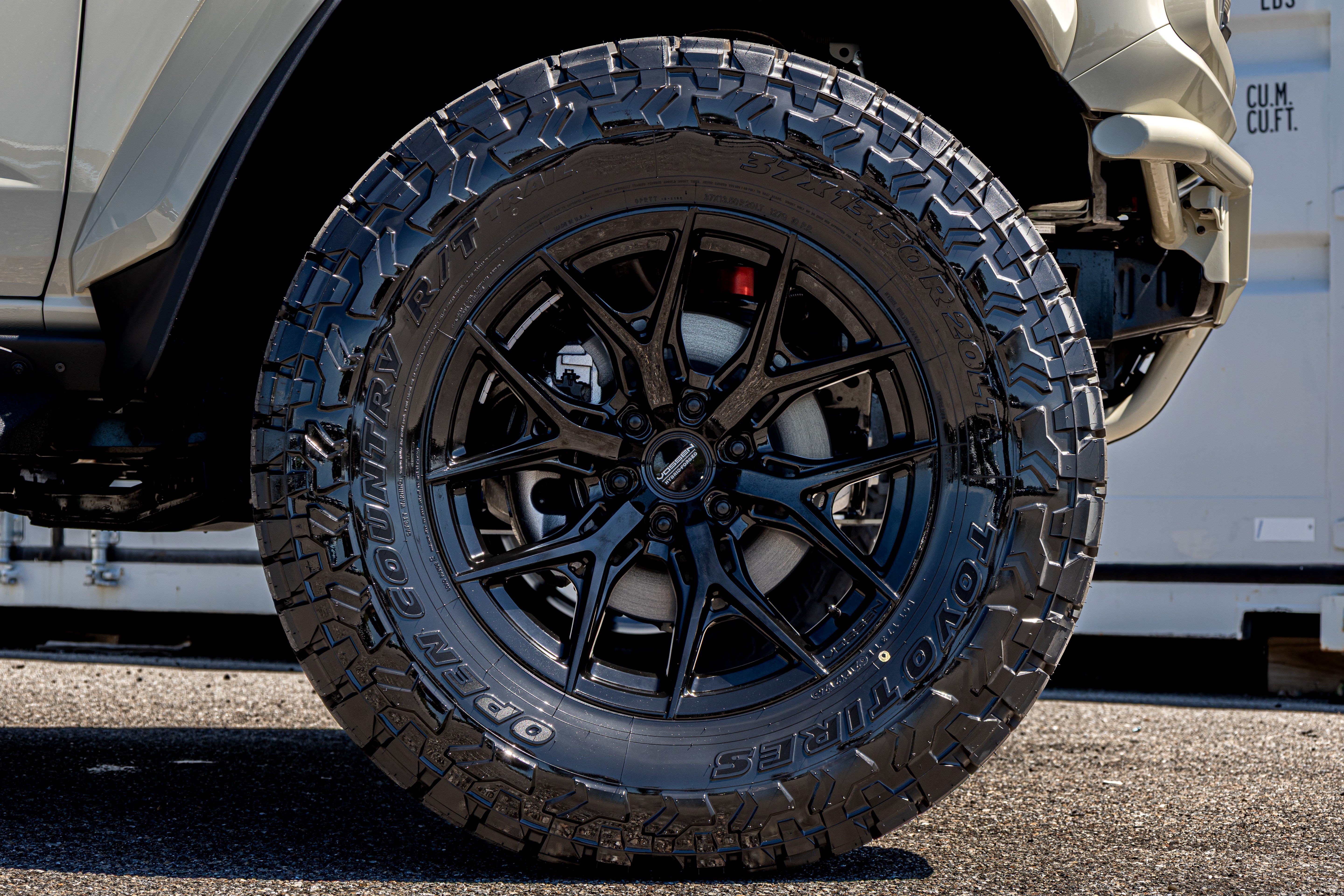 New 2026 Ford Bronco Raptor AWD/4WD image 13