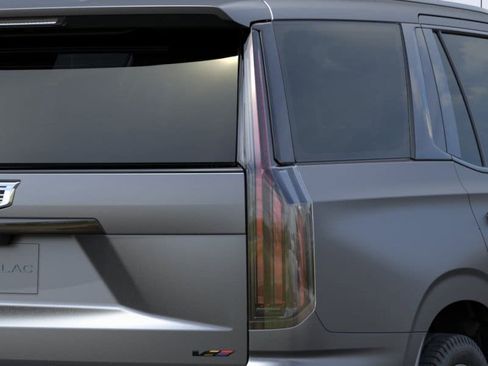 New 2026 Cadillac Escalade V image 35