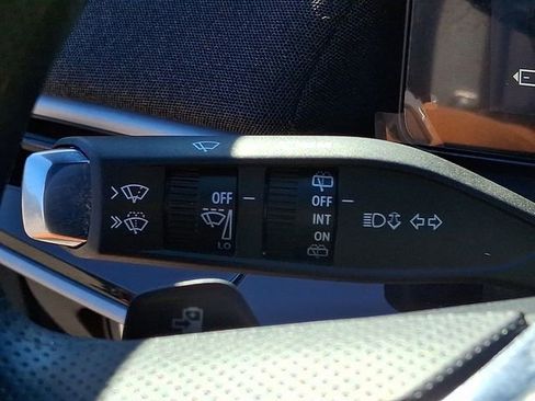 Used 2024 Honda Prologue EX image 25