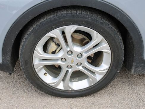 Used 2021 Chevrolet Bolt LT image 7