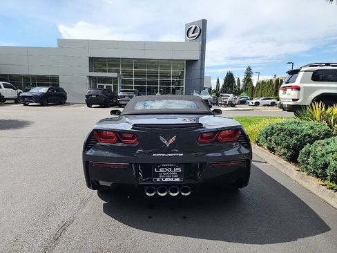 Used 2018 Chevrolet Corvette Stingray Convertible w/ 2LT Preferred Equipment Group RWD image 4