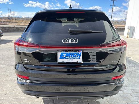Used 2024 Audi Q4 e-tron Premium Plus image 4