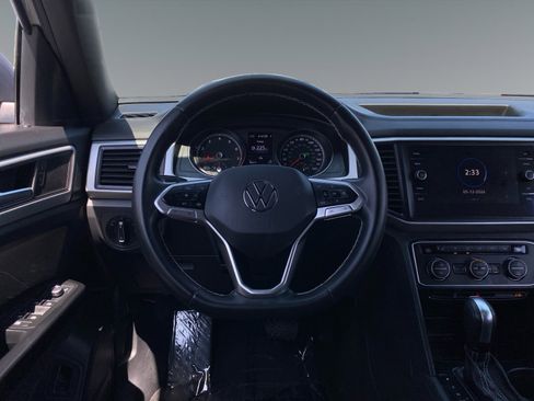 Used 2021 Volkswagen Atlas Cross Sport SE AWD/4WD image 12