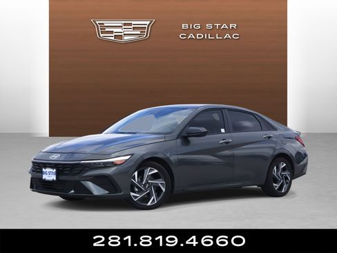 Used 2025 Hyundai Elantra Sport image 1