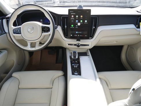 New 2026 Volvo XC60 B5 Ultra w/ Climate Package AWD/4WD image 7
