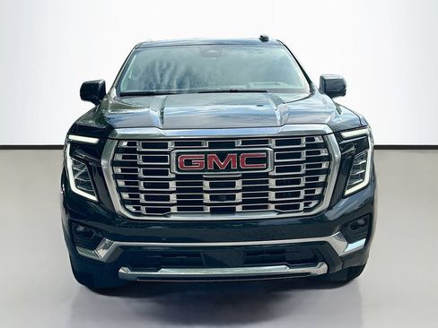 Used 2025 GMC Yukon XL Denali w/ Sun & Power Step Package RWD image 2
