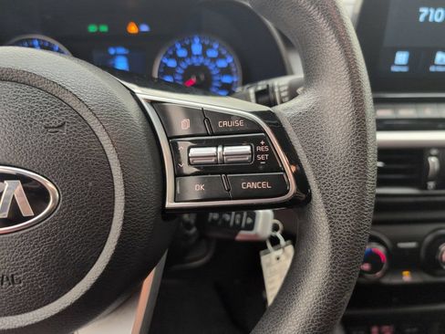 Used 2020 Kia Forte LXS FWD image 33