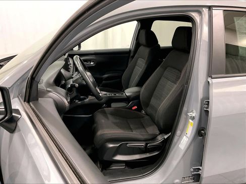 Used 2024 Honda HR-V Sport image 10