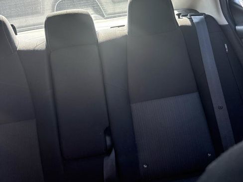 Used 2022 Nissan Sentra SV FWD image 13