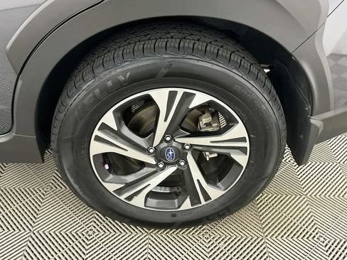 Used 2024 Subaru Crosstrek 2.0i Premium w/ Crosstrek Mirror Package AWD/4WD image 19