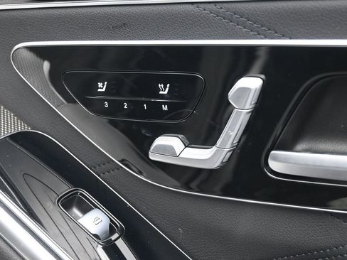 Used 2025 Mercedes-Benz S 63 AMG S image 84