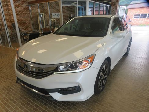 Used 2016 Honda Accord EX-L image 78