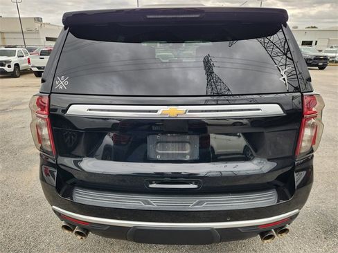 Used 2021 Chevrolet Tahoe High Country w/ Premium Package image 5