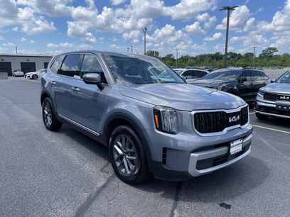Used 2023 Kia Telluride LX
