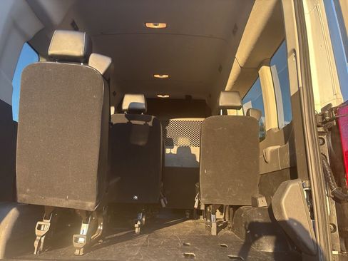 Used 2020 Ford Transit 350 XL image 15