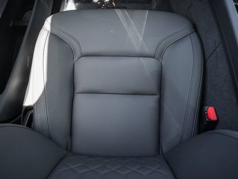New 2026 Volvo XC60 B5 Plus w/ Climate Package AWD/4WD image 32