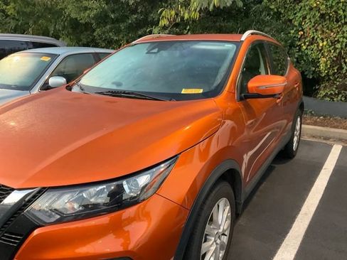 Used 2022 Nissan Rogue Sport SV w/ Technology Package AWD/4WD image 10