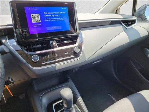 Used 2026 Toyota Corolla LE FWD image 18