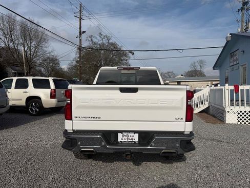 Used 2019 Chevrolet Silverado 1500 LTZ w/ LTZ Premium Package image 6