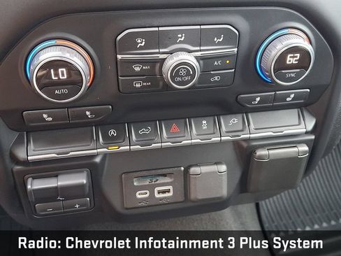 Used 2019 Chevrolet Silverado 1500 LT w/ Convenience Package AWD/4WD image 20
