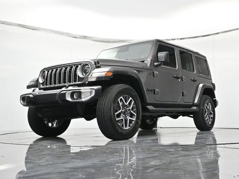 New 2026 Jeep Wrangler Unlimited Sahara AWD/4WD image 39