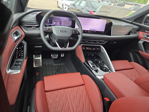 New 2026 Audi SQ5 Prestige AWD/4WD image 7
