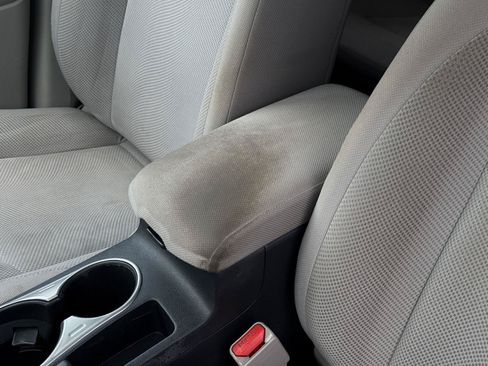 Used 2013 Nissan Rogue S w/ Special Edition Pkg FWD image 12