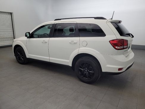 Used 2019 Dodge Journey SE w/ Connectivity Group image 3