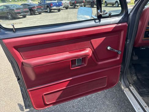 Used 1987 Dodge D/W Truck 100 RWD image 11