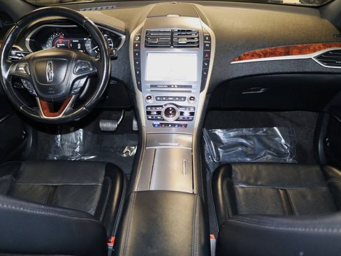 Used 2020 Lincoln MKZ Reserve w/ Elements Package FWD image 16