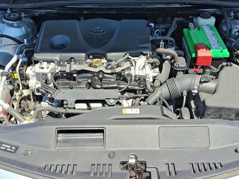 Used 2020 Toyota Camry LE FWD image 27