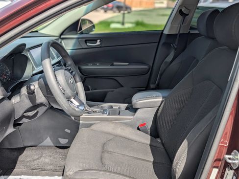 Used 2019 Kia Optima LX FWD image 11